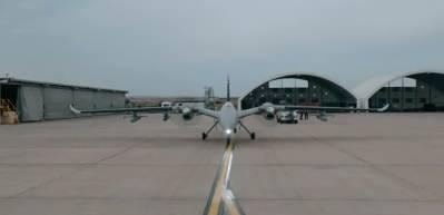 AKINCI ve KEMANKEŞ güçlerini birleştirdi! Gökyüzünde gurur veren anlar