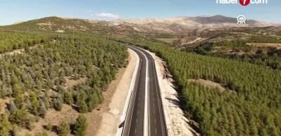 Bakan Uraloğlu Burdur-Tefenni-Çavdır Yolu'nu hizmete açacak