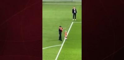 Dries Mertens, Galatasaray-Trabzon maçında tribünde