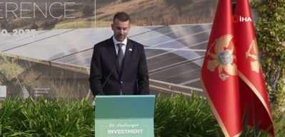 Karadağ Türk vatandaşlarına vizesiz seyahatı askıya aldı