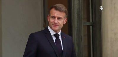 Macron son 50 yılın en sevilmeyen lideri oldu!