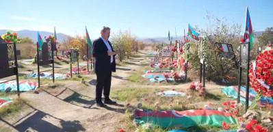 Mustafa Destici’den Ağdam Şehitliği’nde mesaj: “Karabağ Türk’ün öz yurdudur”