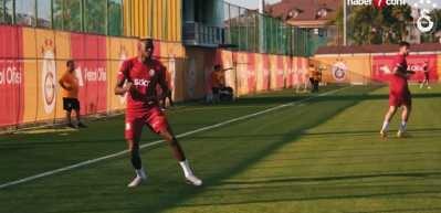 Barcelona’dan Osimhen hamlesi