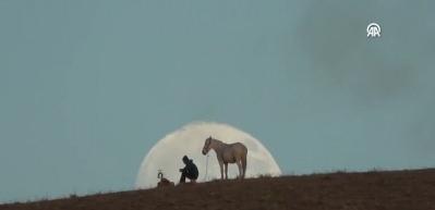 Film sahnesi değil gerçek! O anlar sosyal medyada gündem oldu