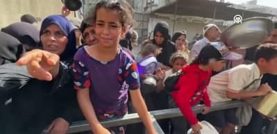 Gazze'de açlık kuyrukları ateşkese rağmen devam ediyor