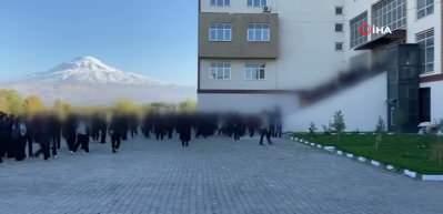 Iğdır’da eli sopalı şahıslar okul bastı