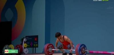 Muhammed Furkan Özbek'ten 2 altın, 1 gümüş madalya