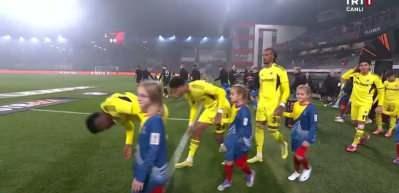 Viktoria Plzen'den küstah pankart