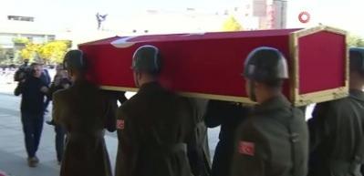 Azerbaycan-Gürcistan sınırında şehit olan 3 asker Ankara’da törenle uğurlandı