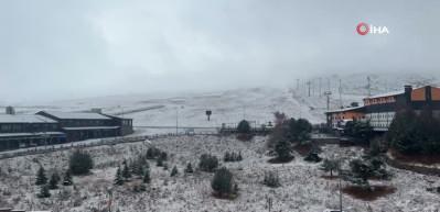 Erciyes'te yoğun kar yağışı!