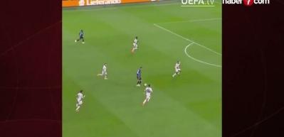 Galatasaray'a bir Nijeryalı yıldız daha!