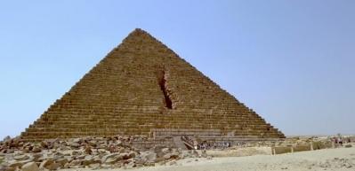 Menkaure Pramidi'nde 2 hava boşluğu bulundu