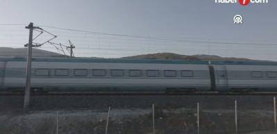 Bakan Uraloğlu duyurdu: Öğretmenlere yüzde 50 indirimli bilet müjdesi!