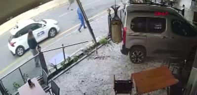 Dükkana dalan sürücü kaza sonrasında olay yerinde kaçtı!