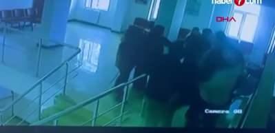 Hasta yakını, 2 hemşireyi darbetti