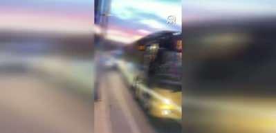 İETT şoförünün tartıştığı yolcuya saldırması kamerada