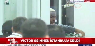 Osimhen İstanbul'a geldi