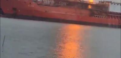 Ukrayna'da Türk gemisi vuruldu!