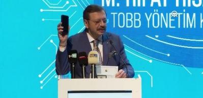 TOBB Başkanı Hisarcıkloğlu herkesi "Mesleklerin çoğu tarihe karışacak!" diyerek uyardı