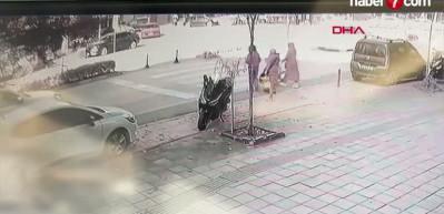 Yaya geçidinde dururken otomobilin arkasından vurduğu taksi, anne ile bebeğine çarptı