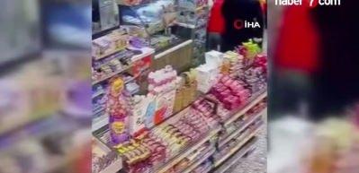 Alkollü şahıs, akaryakıt istasyonu çalışanını darbetti