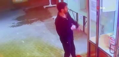 Bunu da gördük: Eskişehir'de camiye yumruklu saldırı!