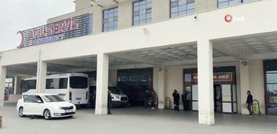 Diyarbakır'da otomobile silahlı saldırı: 1 ölü, 1 yaralı