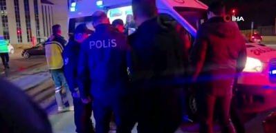 Erzurum'da polisten kaçan sürücü ortalığı savaş alanına çevirdi!