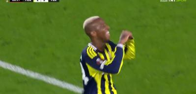 Fenerbahçe Ferencvaros ile 1-1 berabere kaldı