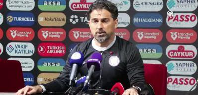 İlhan Palut istifa etti!