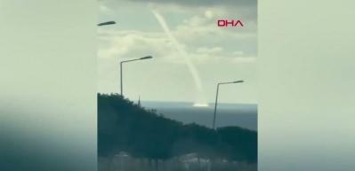 İstanbul’da hortum görüldü