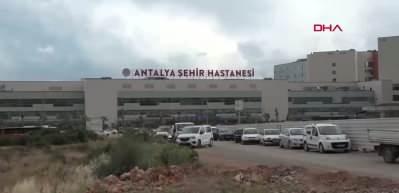 Muhittin Böcek hastaneye kaldırıldı