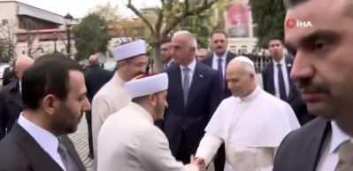 Papa Sultanahmet Camisi’ni ziyaret etti