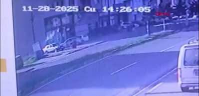 Trabzon’da otomobil, babaanne ve 2 torununa feci şekilde çarptı