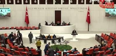 Doğum izni 24 haftaya çıkıyor: İşçi-memur farkı kapanıyor