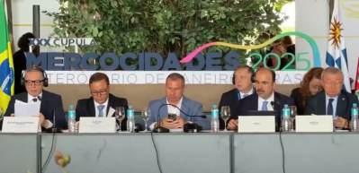 Altay, Brezilya’daki Mercociudades Zirvesi’nde şehir diplomasisi ve iklim eylemine vurgu yaptı