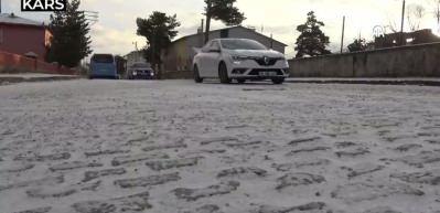 Doğu’da kar etkisini artırdı: Erzurum, Ardahan, Kars ve Ağrı beyaza büründü