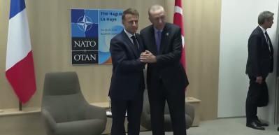 Cumhurbaşkanı Erdoğan ile Macron arasında telefon görüşmesi gerçekleşti