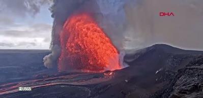 Hawaii'deki Kilauea Yanardağı yeniden lav püskürttü