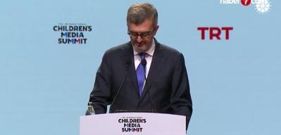 İletişim Başkanı Duran duyurdu: Dijital tehlikeye karşı çocuklar için yeni adım!