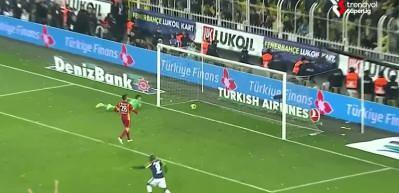 Kimisi son dakika, kimisi 40 metreden! Fenerbahçe - Galatasaray derbilerinde atılan ve asla unutulmayan goller