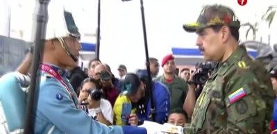 Maduro'dan Venezuela halkına mutlak sadaka sözü