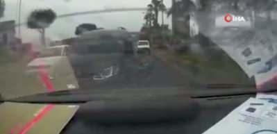 Makas atan trafik magandasının yaptığı yanına kalmadı