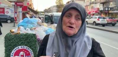 Maltepe'de 3 gündür toplanmayan çöplere vatandaşlar tepki gösterdi