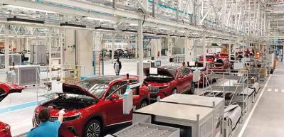 TOGG fabrikasında parmak ısırtan tablo! 3 dakikada bir yerli otomobil banttan iniyor...