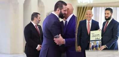 Trump’tan Ahmed Şara’ya imzalı mesaj