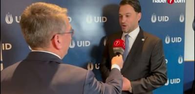 UAD Başkanı Kenan Aslan'dan avrupada yaşayan gençlerle ilgili açıklama