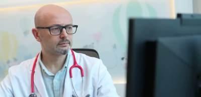 Uzmanlar isim uyardı: Yenidoğan bebeklerde solunum enfeksiyonlarına dikkat 