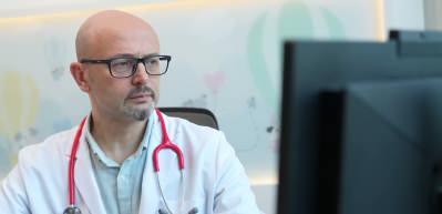 Yenidoğan bebeklerde solunum yolu enfeksiyonlarına dikkat! Kapalı alanlar riski artırıyor