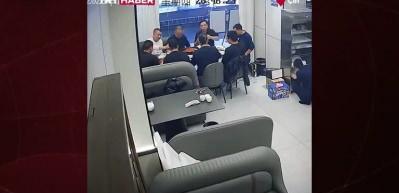 &Ccedil;in&rsquo;de restoranda gazlı ocak patladı: Yemek yiyenler panikle ka&ccedil;tı